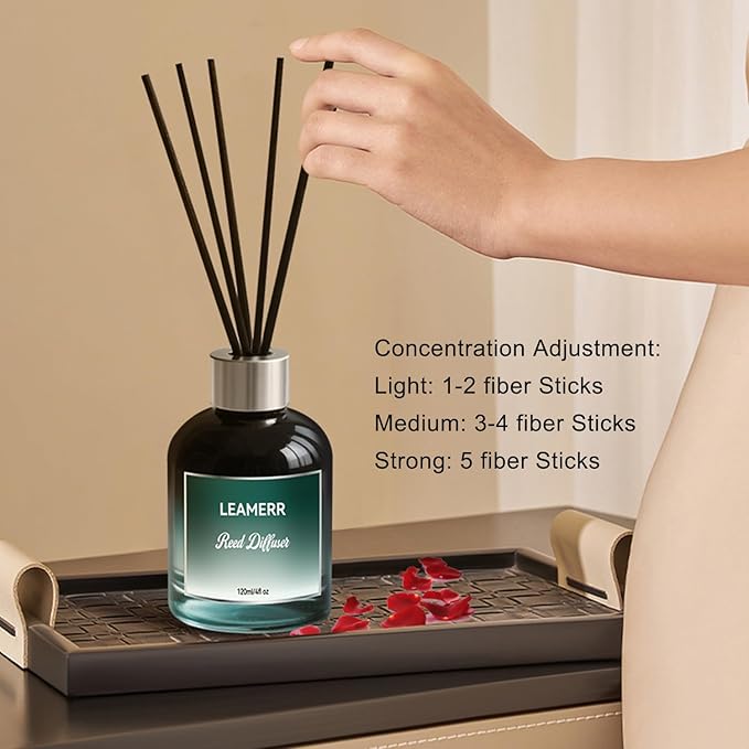Reed Diffuser Sets, 4oz (120mL)- Lavender Reed Diffuser Oils, with 5 Reed Sticks, Home Fragrance Reed Diffuser for Bathroom Shelf Decoration.