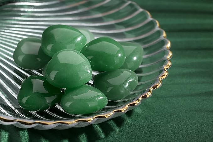 YATOJUZI 5PCS Green Aventurine Natural Heart Healing Crystals 1" Love Stones Sets Bulk Polished Pocket Palm Thumb Gemstones Energy Reiki Balancing Meditation Therapy