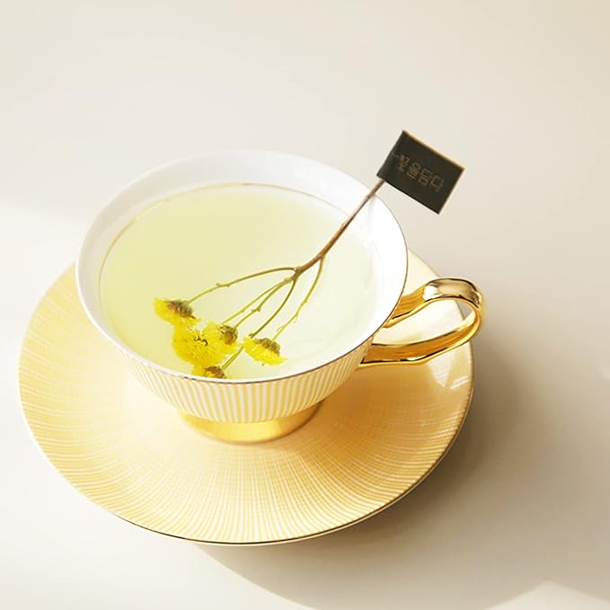 KKOKDAM Tea Gift Set - Chrysanthemum Blooming Tea Flowers - Fancy Korean Gifts For Teas Lovers - 5 Premium Flower Sticks