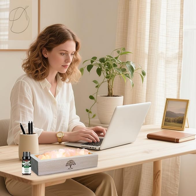 Himalayan Salt Lamp Diffuser - 300g Pink Salt with Wood Base, USB Powered, Warm Light & 10ml Gardenia Essential Oil Set for Aromatherapy, Relaxation, Meditation, Home Decor, Gifts