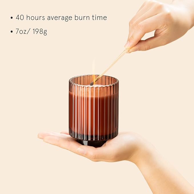 LA JOLIE MUSE Tomato & Vine Candle, Scented Candles for Home, Candle Gifts for Women & Men, Glass Jar Candle, 40 Hours Burning Time, 7oz