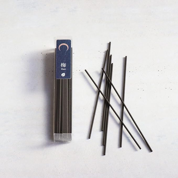 Asayu Japan Low Smoke Incense Sticks - Nature Set (Plum + Agarwood), 40gr (Each Scent 20g), for Yoga, Zen Meditation and Relaxation - Smokeless for Less Irritation
