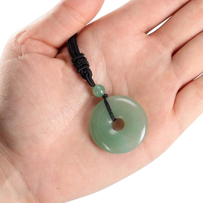 Jovivi 30mm Circle Donut Healing Crystals Necklace Natural Semi-Precious Chakra Gemstone Stone Amulet Lucky Coin Donuts Charm Protection Quartz Reiki Pendant Necklace for Men Women Adjustable Rope