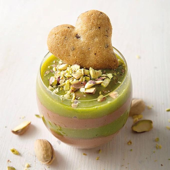 Mulino Bianco Cuoricini Cookies with Chocolate Chips | Heart-Shaped Italian Biscuits | No Palm Oil | Product of Italy | 7.05 Oz (200 g)