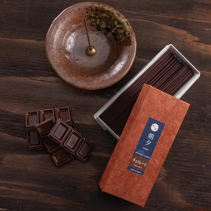 Asayu Japan Incense Sticks with Low Smoke for Morning or Evening Meditation, Relax or Yoga, Made in Japan 40gr - Chocolate-Scent