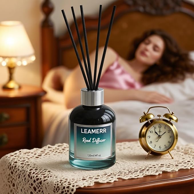 Reed Diffuser Sets, 4oz (120mL)- Lavender Reed Diffuser Oils, with 5 Reed Sticks, Home Fragrance Reed Diffuser for Bathroom Shelf Decoration.