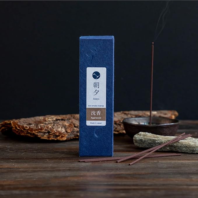 Asayu Japan Natural Low Smoke Agarwood Incense Sticks, Sample Size Japanese Incense for Evening Relaxation, Yoga, Meditation. Smokeless Incense with Less Irritation and Non-Toxic