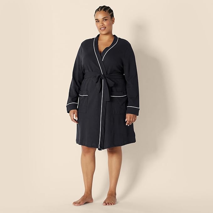 Amazon Essentials Women's Lightweight Waffle Mid-Length Robe (Available in Plus Size)