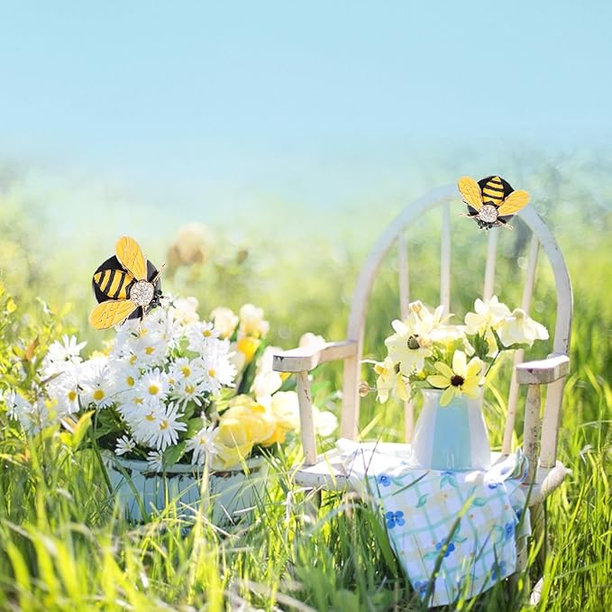 Bling Bumblebee Car Air Freshener Vent Clip,2pcs Cute Yellow Bee Alloy Vent Clips Car Accessories with Rhinestones,Women Car Air Freshener Car Charm