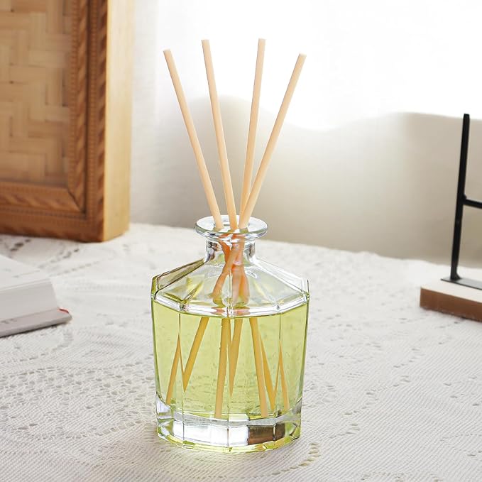 L'odeur Vill Reed Diffuser, 8.5 Oz(250ml)Jasmine & White Tea Bathroom Diffuser with 10 Sticks, Scented Diffuser Home Fragrance Essential Oil Reed Diffuser Set for Home Large Rooms Bathroom Shelf Decor