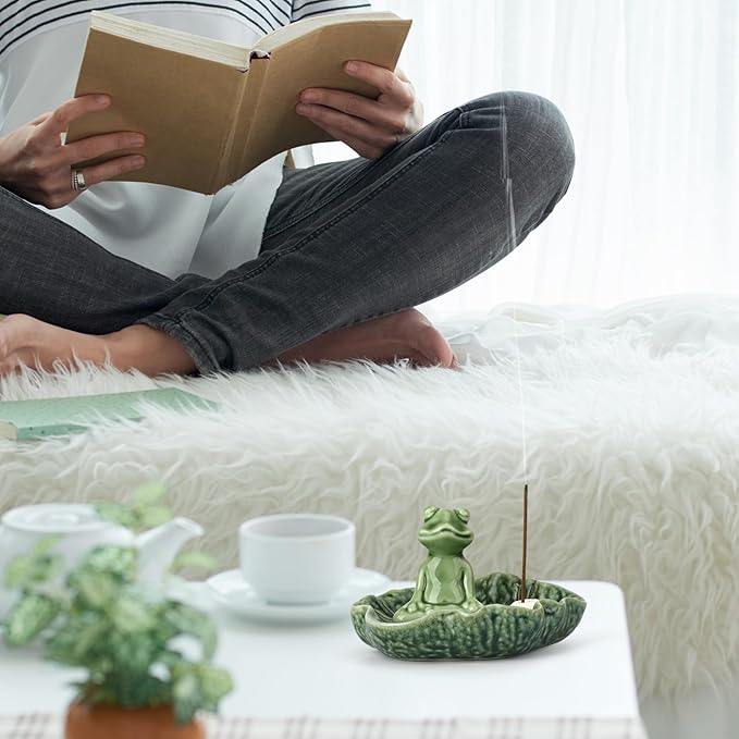 Incense Holder, Handmade Ceramic Frog Incense Burner, 4.5 Inch Insence-Stick Holder Ash Catcher, for Meditation Yoga Incense Burning Fragrance Decoration Household (Dark Green)