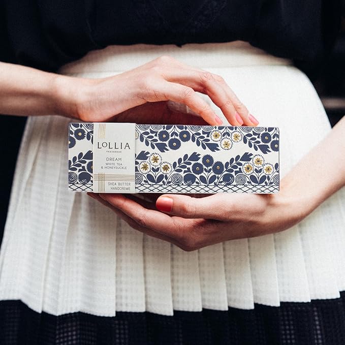 LOLLIA Dream Handcreme | Fragrant, Moisturizing Coveted Hand Lotion | Lightweight and Quick Absorbing | Finest Ingredients Including Shea Butter | 4 oz / 113 g