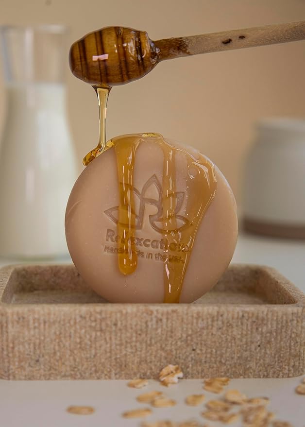 100% Natural Goat Milk Soap Bar with Real Raw Honey and Coconut Oil and Olive Oil - Mild and Soft Cold Process Soap Bar Handmade in USA (Goat Milk Honey)