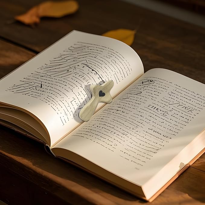 Atlodas Cross My Heart, Encouragement Gift, Relieve Anxiety Comfort for Clutching, Clinging and Praying, Pocket Olive Wood Cross Religious Gift for Children and Adults (B, 3Pcs)