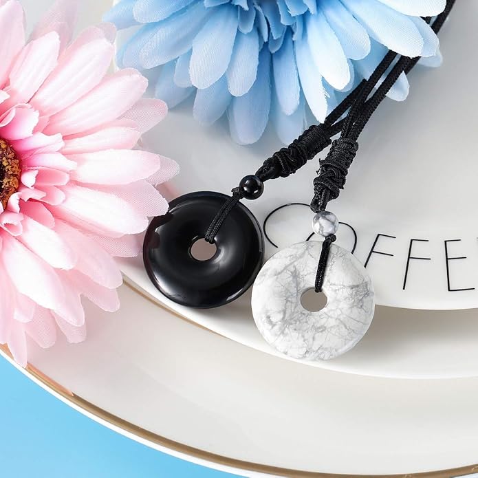 Jovivi 30mm Circle Donut Healing Crystals Necklace Natural Semi-Precious Chakra Gemstone Stone Amulet Lucky Coin Donuts Charm Protection Quartz Reiki Pendant Necklace for Men Women Adjustable Rope