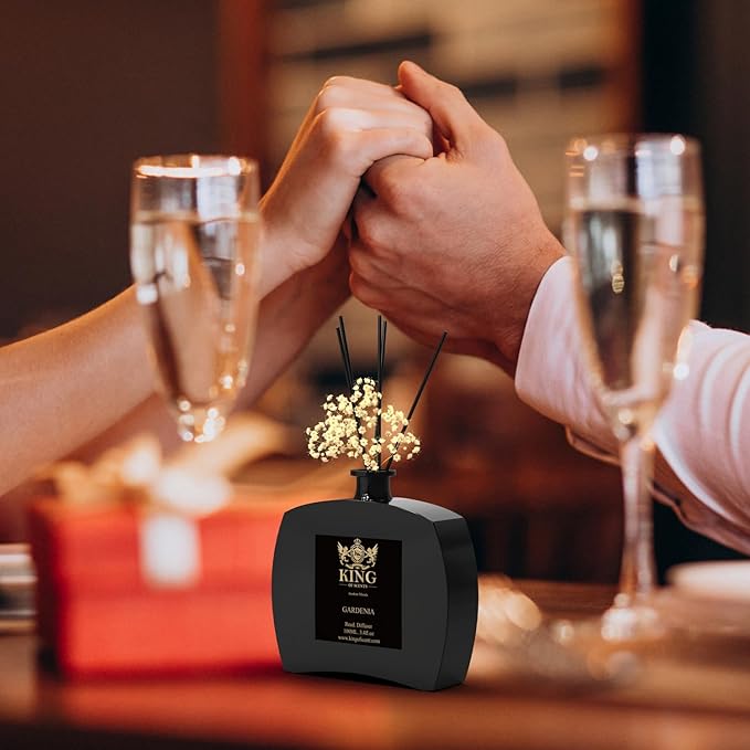 Premium Reed Diffuser Set with Preserved Baby's Breath & Cotton Stick Gardenia - Scent Fragrance Oil Diffuser for Bedroom Bathroom Home Décor