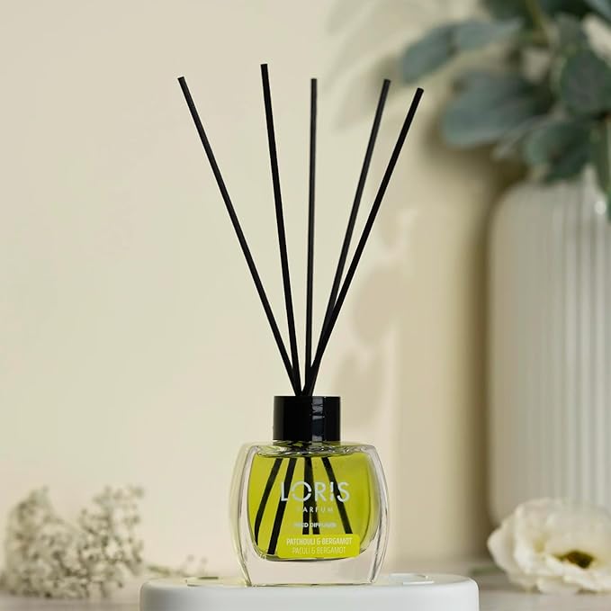 Loris Reed Diffuser - Patchuli&Bergamot - Aromatic Home Fragrance with Natural Essential Oils, 4.06 fl oz/120 mL – Long‑Lasting, Non‑Toxic, Gift Ready Scented Diffuser with Sticks for Room & Bathroom