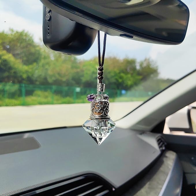 Car Air Freshener Diffuser Hanging Ornament, Diamond-Shaped Empty Crystal Bottle Car Mirror Hanging Accessories, Elegant Bottle Pendant with Wooden Caps Rear View Mirror Accessories