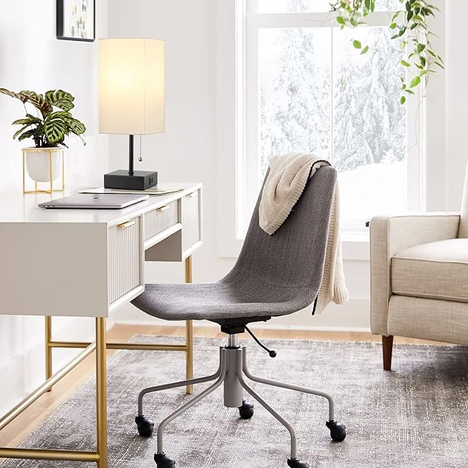 GGOYING Pull Chain Table Lamp, Bedside Lamps with 2 USB Charging Ports, 2700K LED Bulb, White Linen Lampshade for Living Room, Dorm, Office, Home