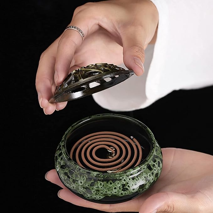 Ceramic Incense Burner with Lid, Bowl Burner， Cone Incense Burner, Ceramic Censer Suitable for Incense/Cone/Coil/Sticks, There are 30 Incense Cones+ Metal Incense Holder+Fireproof Cotton Inside.