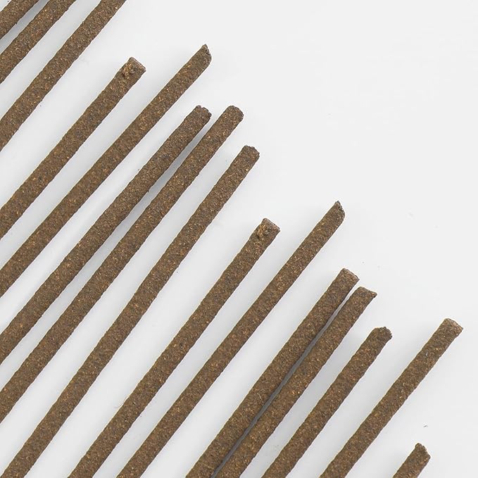 Asayu Japan Incense Sticks Juniper Scent (40gr) for Evening Meditation, Relax or Yoga, Made in Japan Traditional Smoke Type Incense