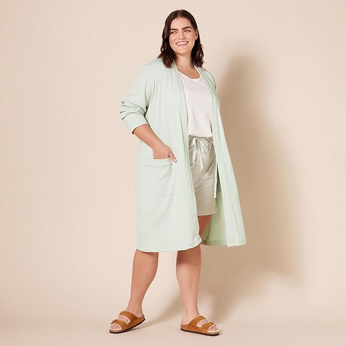 Amazon Essentials Women's Lightweight Waffle Mid-Length Robe (Available in Plus Size)