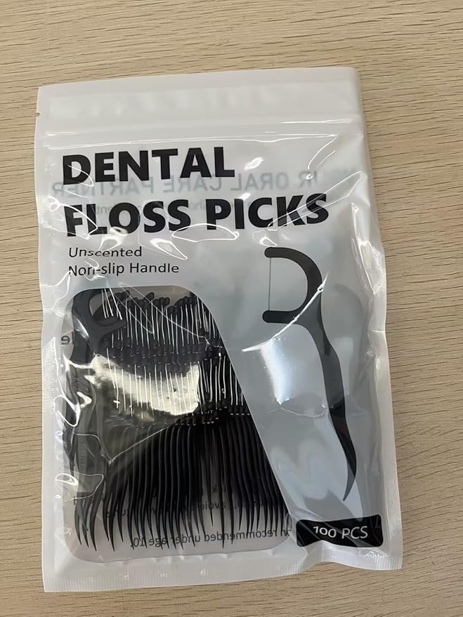 Baderke 600 Count Floss Picks Bulk Dental Flossers Picks for Adults Non Breakable Tooth Picks Flossers Teeth Cleaning Dental for Family Pack Travel(Dark Purple)