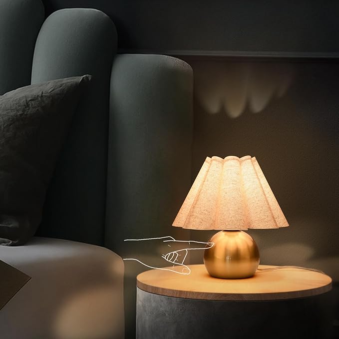 Gold Small Touch Control Table Lamp for Bedroom, Brass Gold Bedside Lamps for Nightstand, Cute Mini Small Table Lamps for Small Spaces with Scalloped Shade for Kitchen Counter, Bookshelf, Living Room