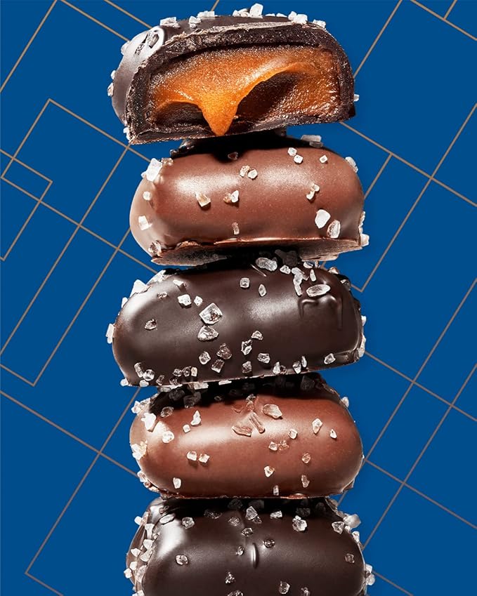 Sanders Dark Chocolate Sea Salt Caramels (32 oz Tub) – Handcrafted Small Batch Slow Cooked Caramel, Sea Salt Dark Chocolate with Rich Indulgent Flavor, Sweet & Salty