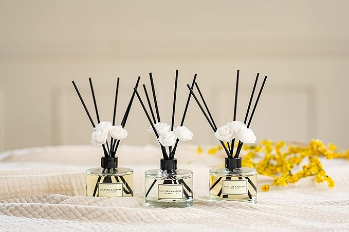 CULTURE & NATURE Reed Diffuser Set 6.7oz (200ml) Eucalyptus Pine Scented Diffuser with Sticks Home Fragrance Reed Diffuser for Bathroom Shelf Decor
