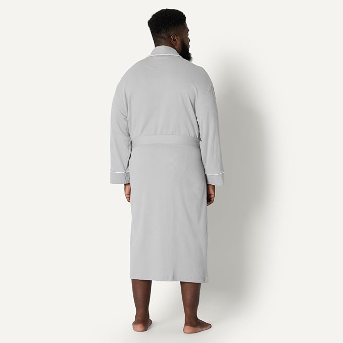Amazon Essentials Men's Lightweight Waffle Bathrobe (Available in Big & Tall)