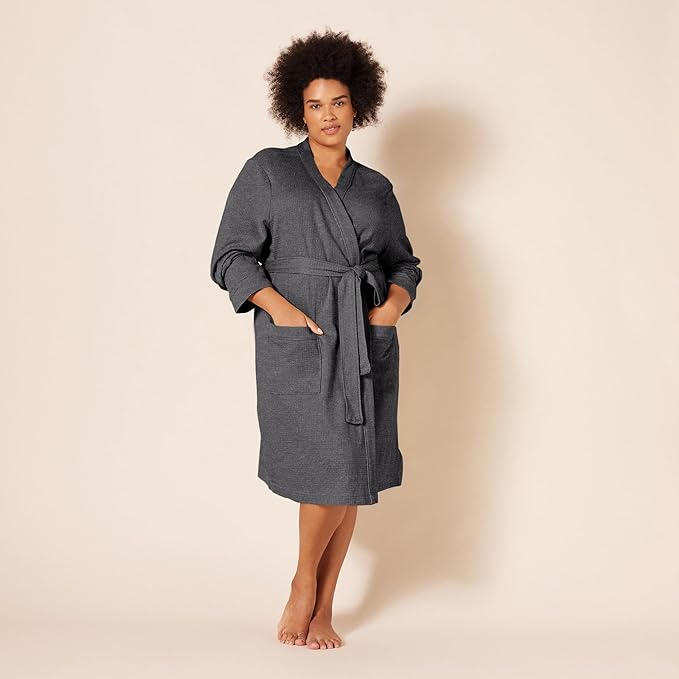Amazon Essentials Women's Lightweight Waffle Mid-Length Robe (Available in Plus Size)