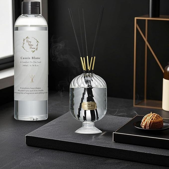Reed Diffuser Set, Pretty Valley Home Diffuser 200Ml / 6.76 fl OZ Gift Box - Includes Reed Diffuser Sticks, Long Lasting Fragrance Oil and Glass Bottle for Office Living Room Decor (Cassis Blanc)