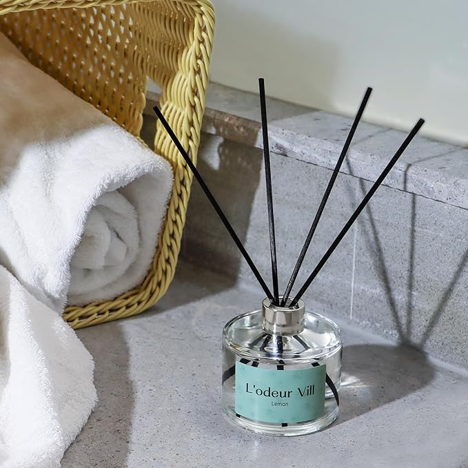 L'OEUR Vill Reed Diffuser Set - 6.7 oz (200ml) Lemon Scented Home Fragrance with 6 Oil Diffuser Sticks for Large Rooms & Bathrooms