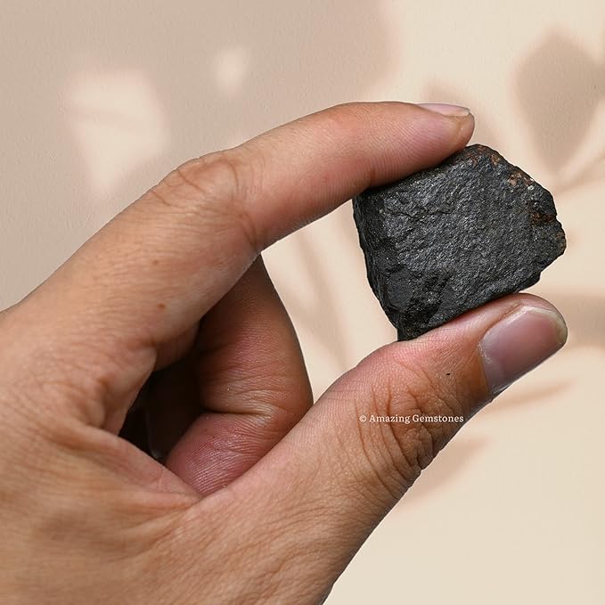 Amazing Gemstone Garnet Raw Crystals and Healing Stones, Natural Rocks for Tumbling - DIY Raw Stones and Crystals, 2 Pieces