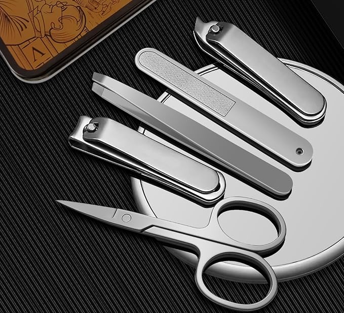Konovo 5-Piece Nail Clippers Set，Stainless Steel Manicure Kit, Nail Grooming Travel Kit, Ail Clippers for Men, Toenail Clippers or Nail Cutter, Fingernail Clippers For Women, Manicure and Pedicure Kit