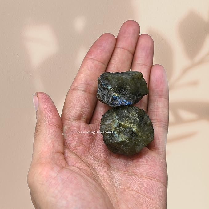 Amazing Gemstone Labradorite Raw Crystals and Healing Stones, Natural Rocks for Tumbling and DIY Raw Stones and Crystals (5 Pieces)