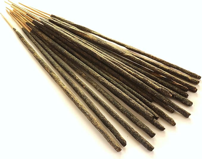 Oud Agarwood Incense Sticks - Artisan Luxury Masala Incense - Handcrafted Long-Burning (75 Minutes) Extra-Thick Sticks - Exotic Divine Scent for Home & Meditation - Oudh