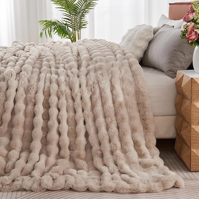 Lotus Karen Faux Fur Throw Blanket Linen - 800 GSM Bubble Rabbit Fluff Blanket for Couch Bed Sofa,Softest Fluffy Fuzzy Cozy Blanket,Thick Furry Plush Shaggy Warm Blankets for Women,90x90 Inches