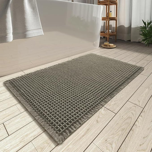 AMOAMI Upgraded Waffle Bath Mat, Super Absorbent Non Slip Bath Mats for Bathroom Floor, Machine Washable Bathroom Rugs with Tassels, Rubber Backed Bathroom Mats, Ultra Soft, 20" x 32", Green
