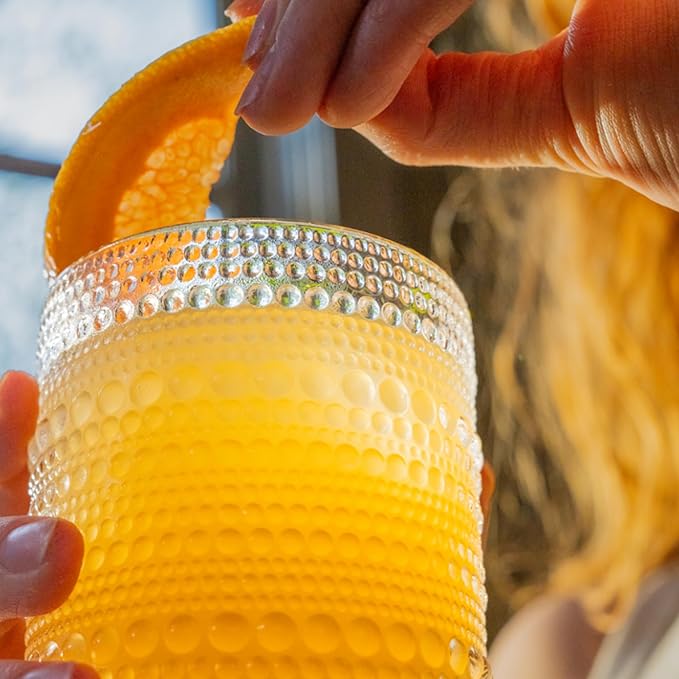 Heywell Sparkling Adaptogenic Water, Energy and Immunity, Grapefruit Flavor, 12 Fluid Ounce (Pack of 12) - Caffeinated, Organic, Non GMO, Vegan, Gluten Free, Dairy Free