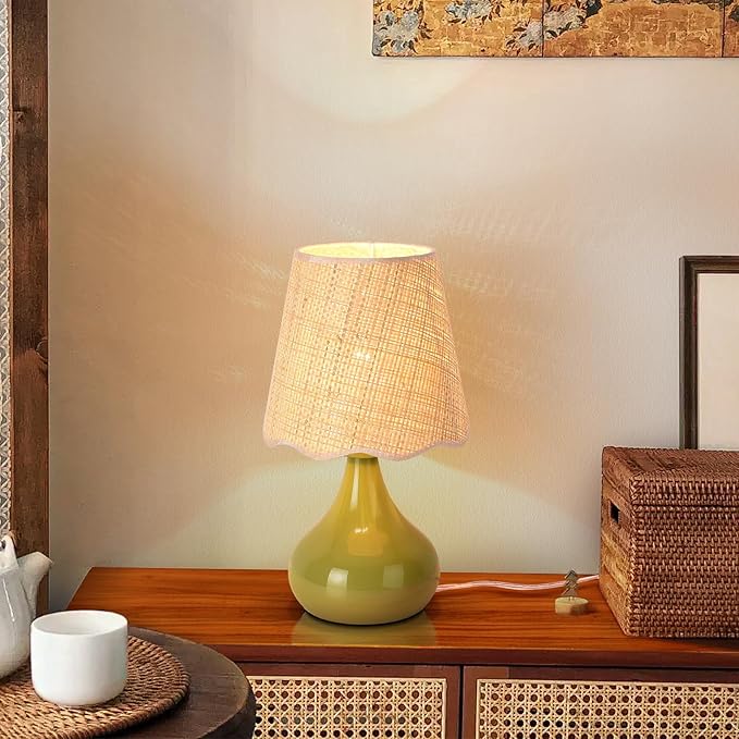 Green Cute Small Boho Table Lamp for Bedroom Bedside, Green Bedroom Lamps for Nightstand, Small Scalloped Rattan Shade Table Lamps for Small Spaces for Bedroom, Home Office, Living Room, Kids Dorm