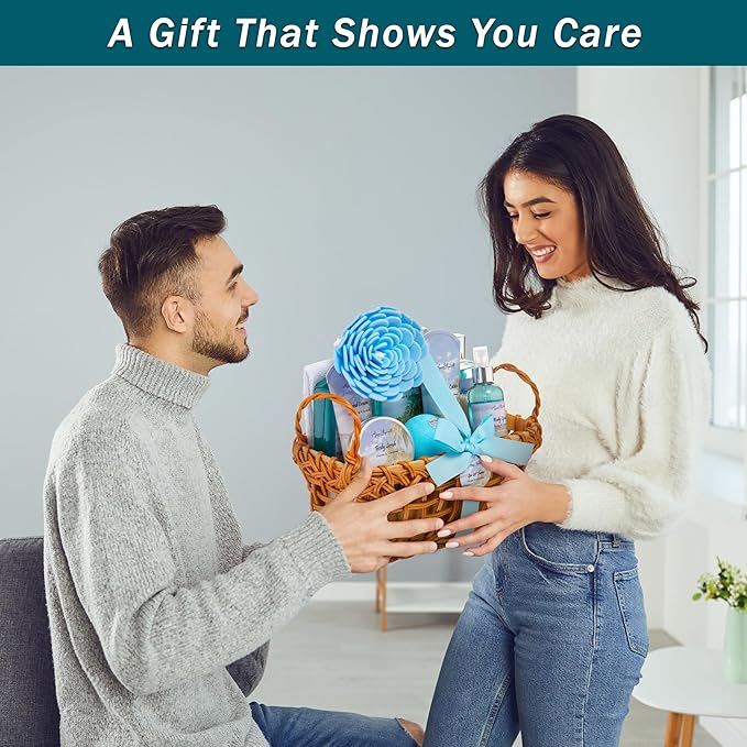 Spa Baskets For Women - Luxury Bath Set With Ocean & Coconut - Spa Kit Includes Wash, Bubble Bath, Lotion, Bath Salts, Body Scrub, Body Spray, Shower Puff, Bathbombs, Soap and Towel