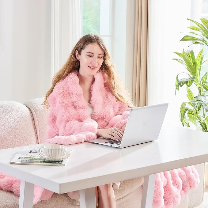 Lotus Karen Faux Fur Throw Blanket Pink - Big Bubble Rabbit Fluff Blanket for Couch, Large Fluffy Fuzzy Cozy Blanket,Thick Furry Plush Shaggy Blankets,90x90 Inches