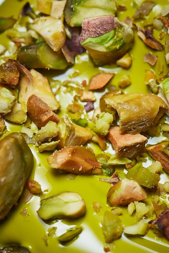 AromaTech Dubai Chocolate Essential Oils for Aroma Oil Scent Diffusers (0.33 fl oz,10 mL, Dubai Chocolate)