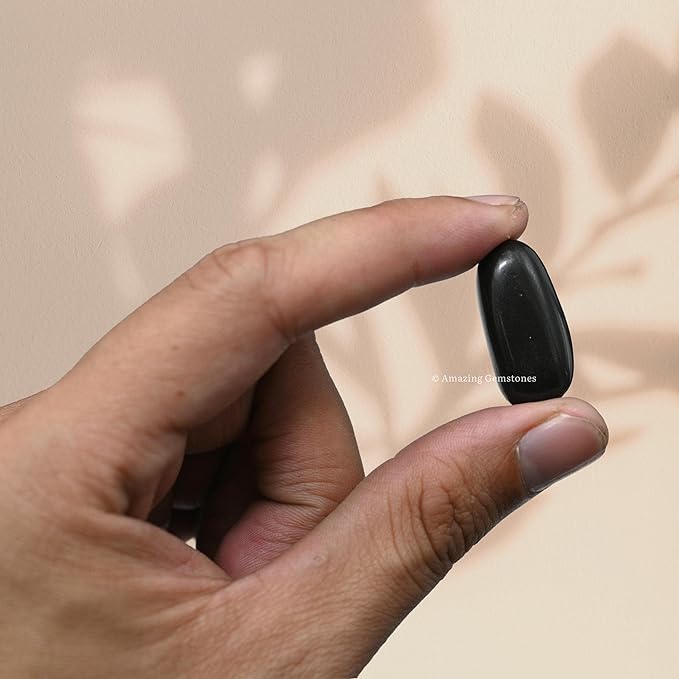 Amazing Gemstone Black Agate Crystals and Healing Stones Tumbled - 1 oz, Natural Healing Stones for Energy Balance, Stress Relief - Premium Polished Gems Rocks for Meditation and Wellness