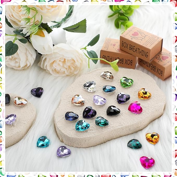 Landical 50 Sets Pocket Hug Token Gifts Small Crystal Heart Stones Bulk with Boxes Mini Heart Shape Natural Stones for Colleagues Family Distance Social Celebration of Life Gifts(Rhinestones)