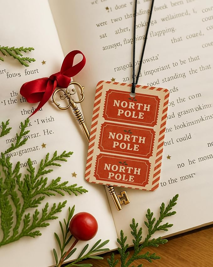 Red Christmas Berry Car Air Freshener 4 Pcs, Retro Winter Snowflake Christmas Hanging Air Freshener for Cars Closet Drawer Books, Xmas Car Accessories Mirror Decor for Women