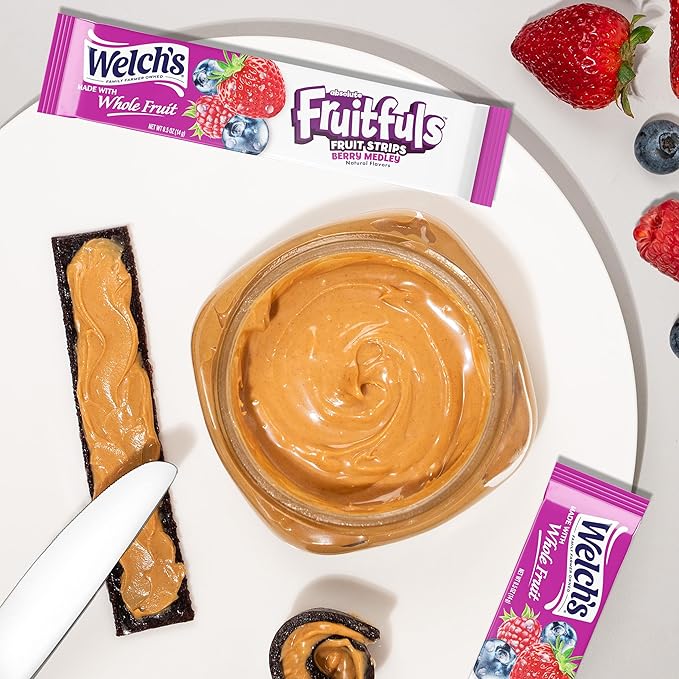 Welch’s Absolute Fruitfuls Fruit Strips, Tasty Dried Fruit Snacks for School Lunches, Berry Medley, 0.5oz (Pack of 10)