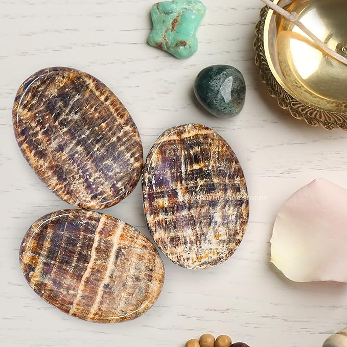 Amazing Gemstone Aragonite Worry Stone Crystals and Healing Stones - Worry Stones for Stress Relief Gift - Piedra Crystal Fidget for Meditation, Relaxation - Unique Stocking Stuffers & Birthday Gifts